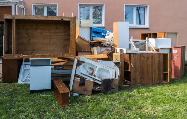 Best Yard Waste Removal  in Baltimore, OH